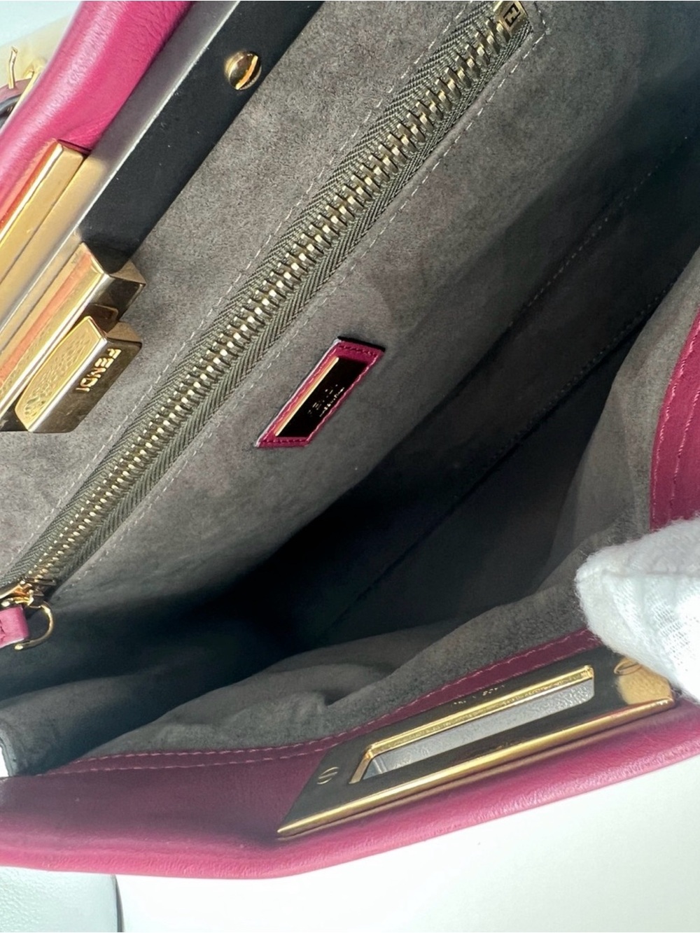Fendi Medium Peekaboo in Burgundy Leather - Picture 7 of 10